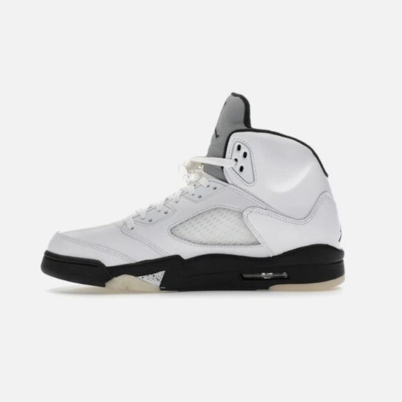 JORDAN 5 RETRO REVERSE METALLIC (MULTIPLE SIZES) - Picture 3 of 5